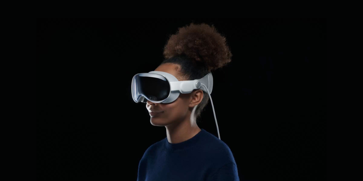 Apple launches headset dev kit for the Vision Pro